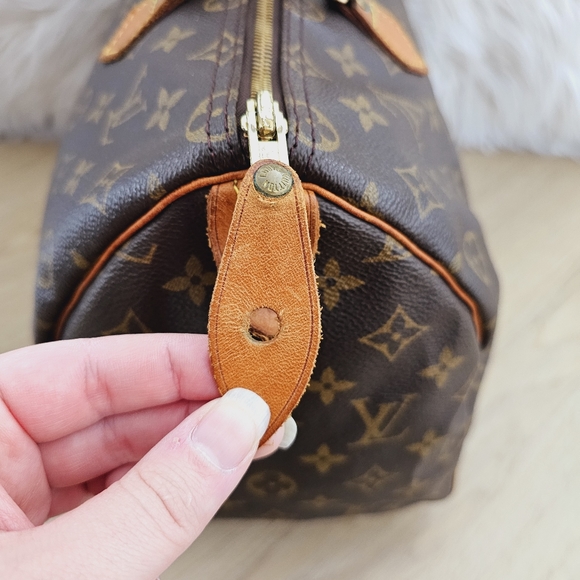 Louis Vuitton Speedy 35 - Picture 8 of 17